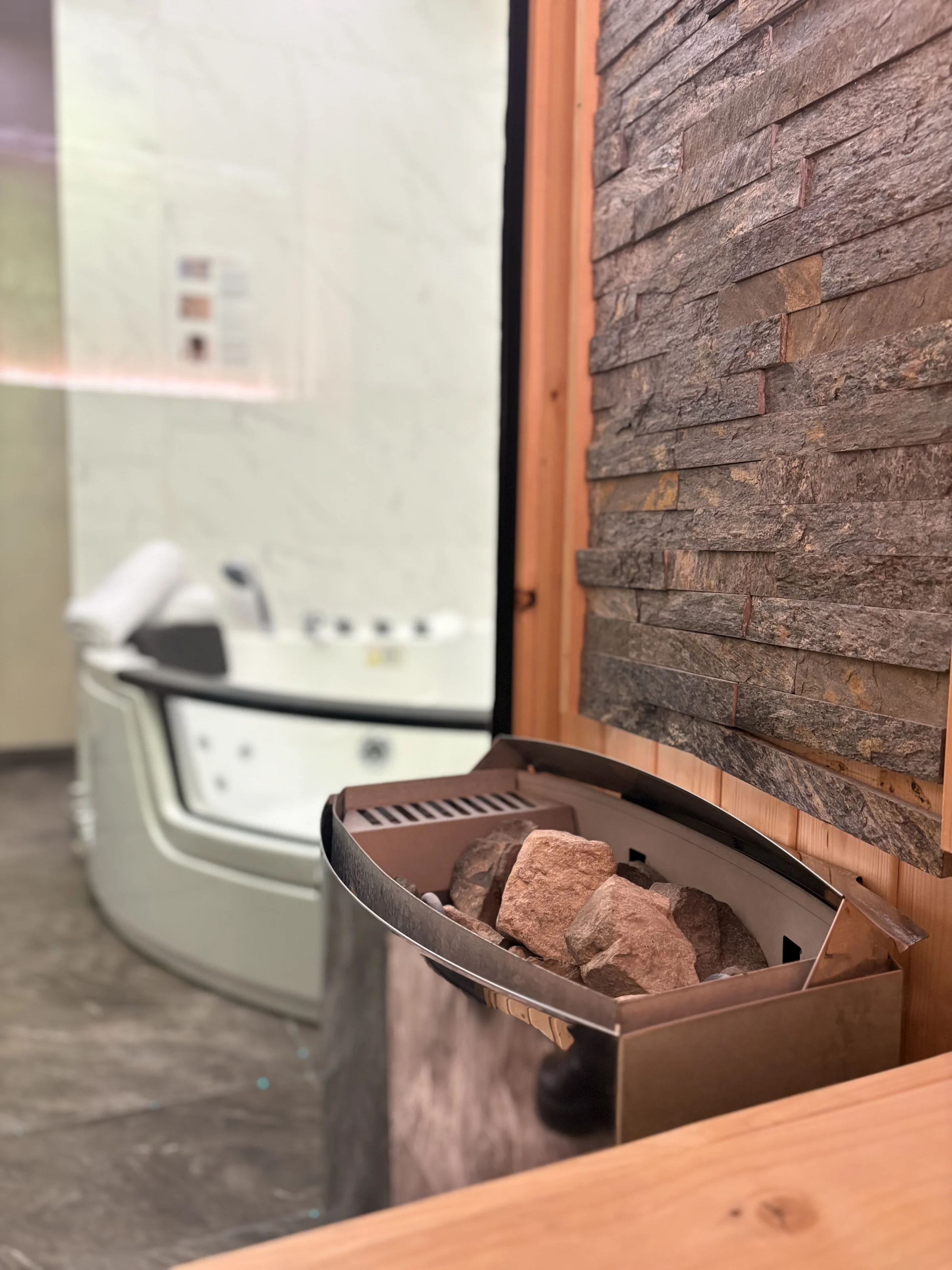 Princ Lux jaccuzi and sauna with free parking