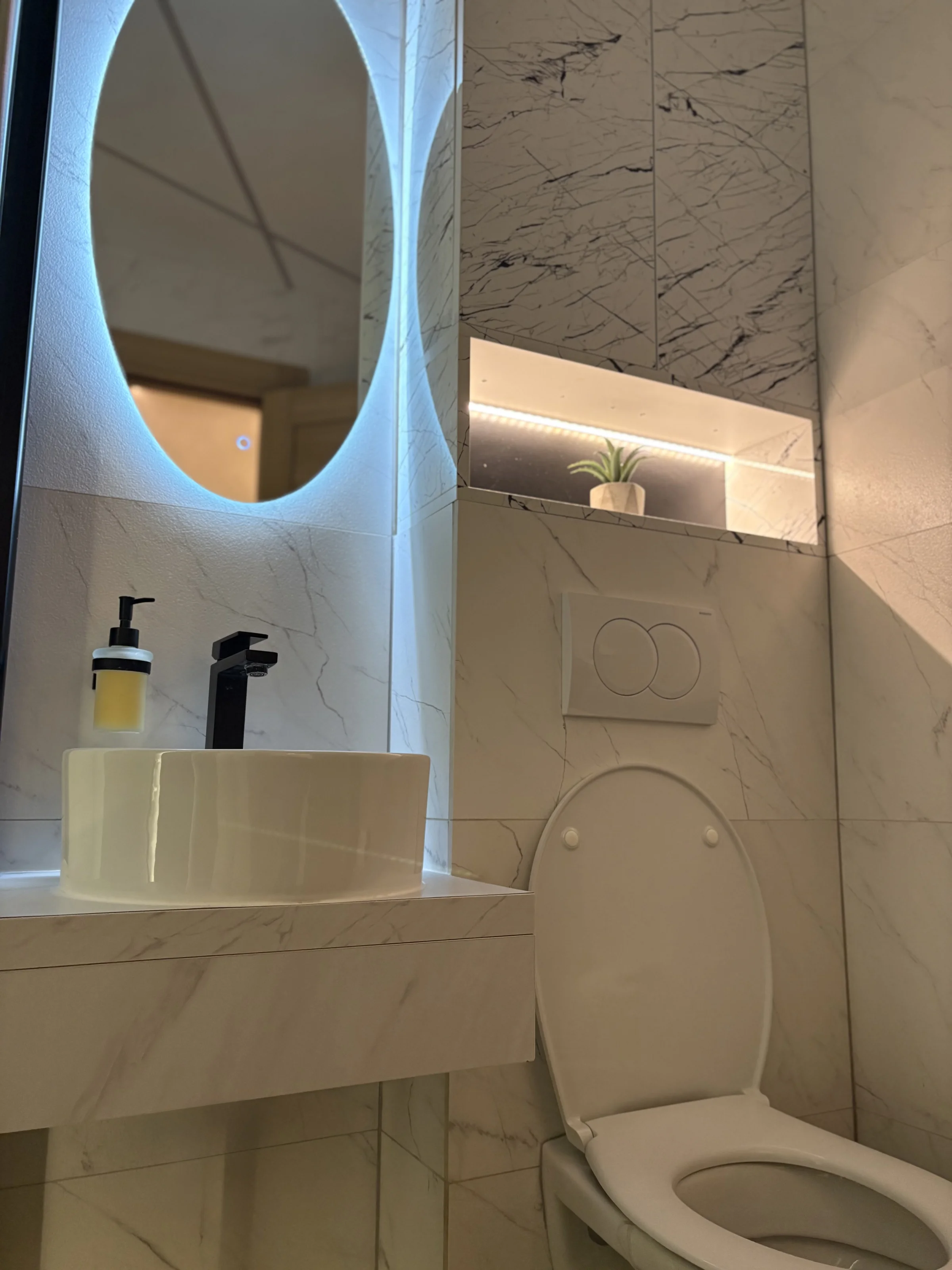 Princ Lux jaccuzi and sauna with free parking