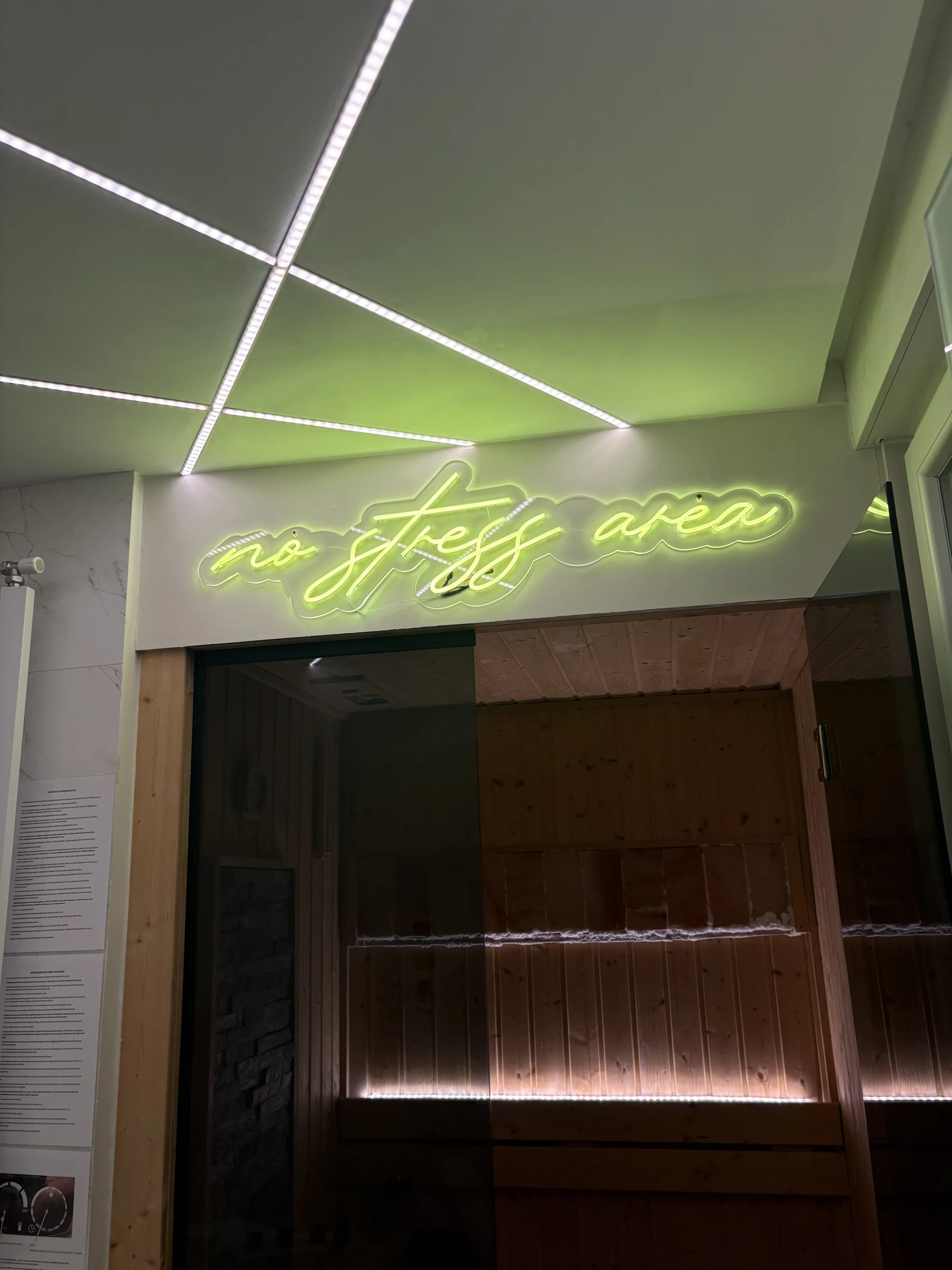 Princ Lux jaccuzi and sauna with free parking