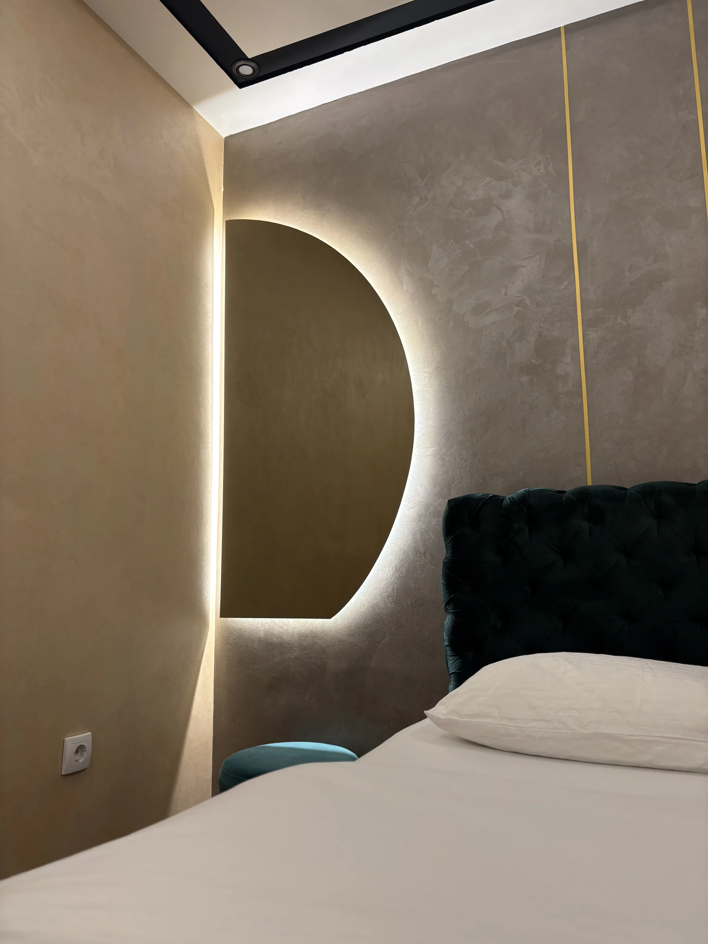 Princ Lux jaccuzi and sauna with free parking