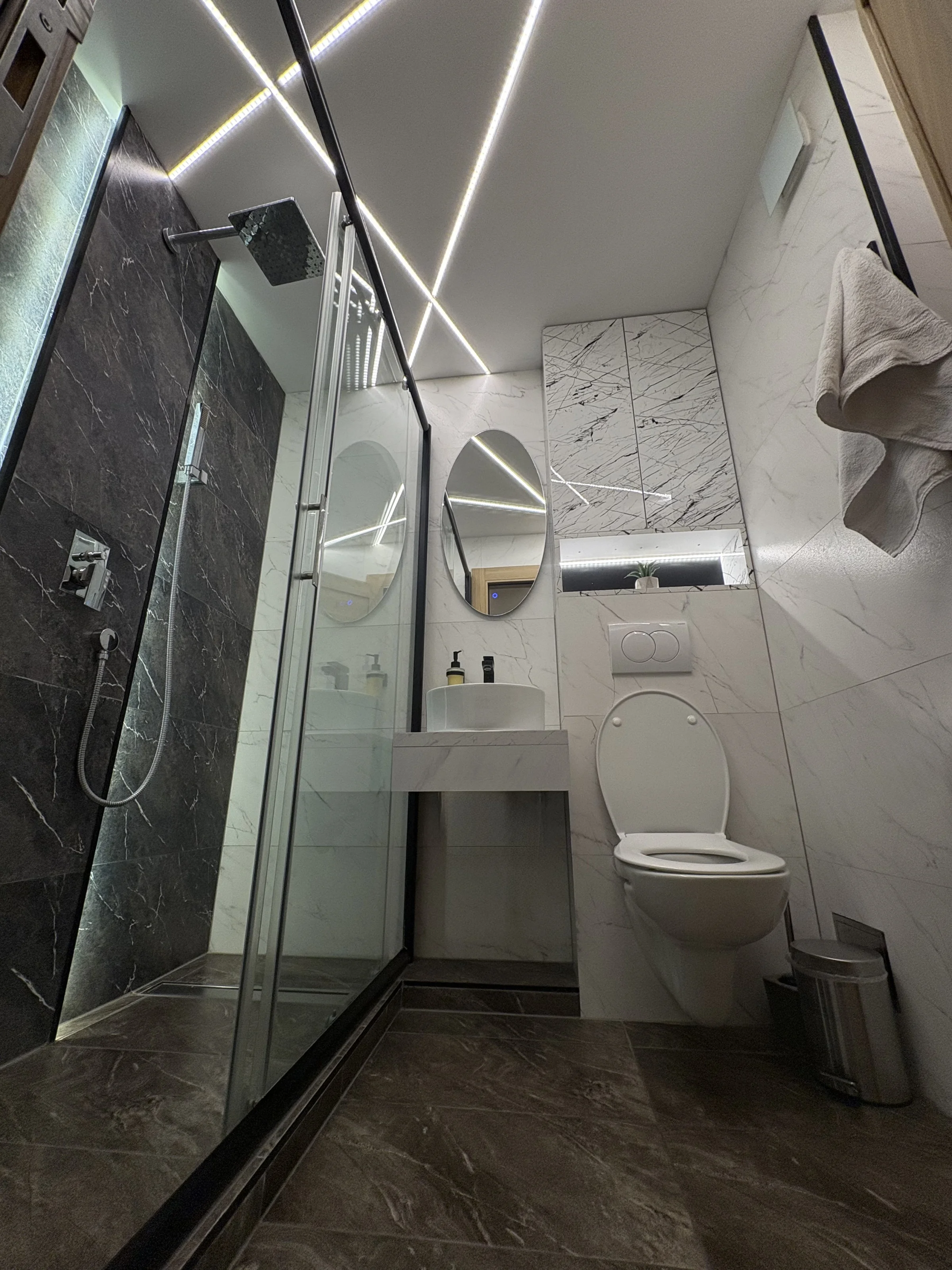 Princ Lux jaccuzi and sauna with free parking