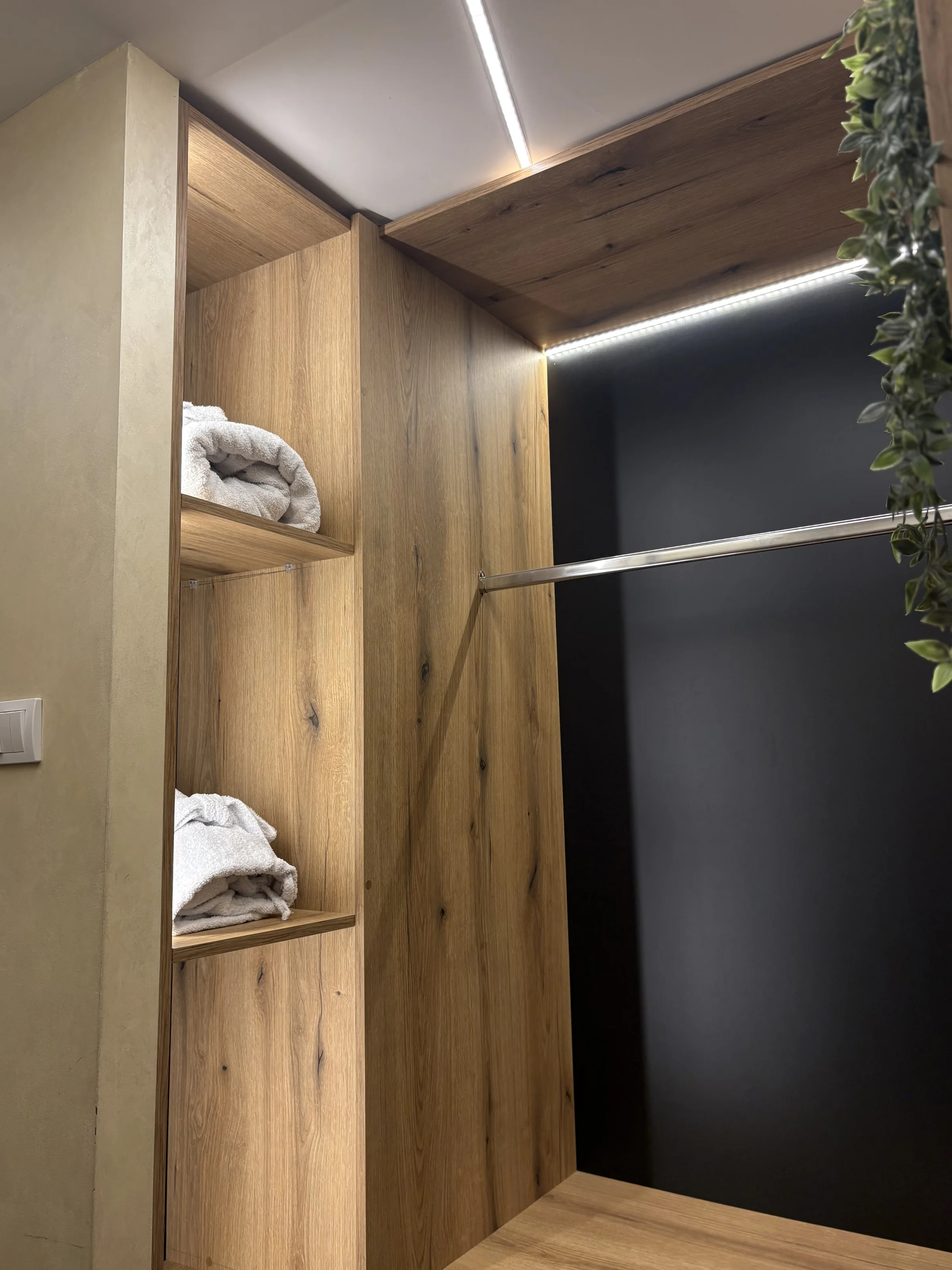 Princ Lux jaccuzi and sauna with free parking