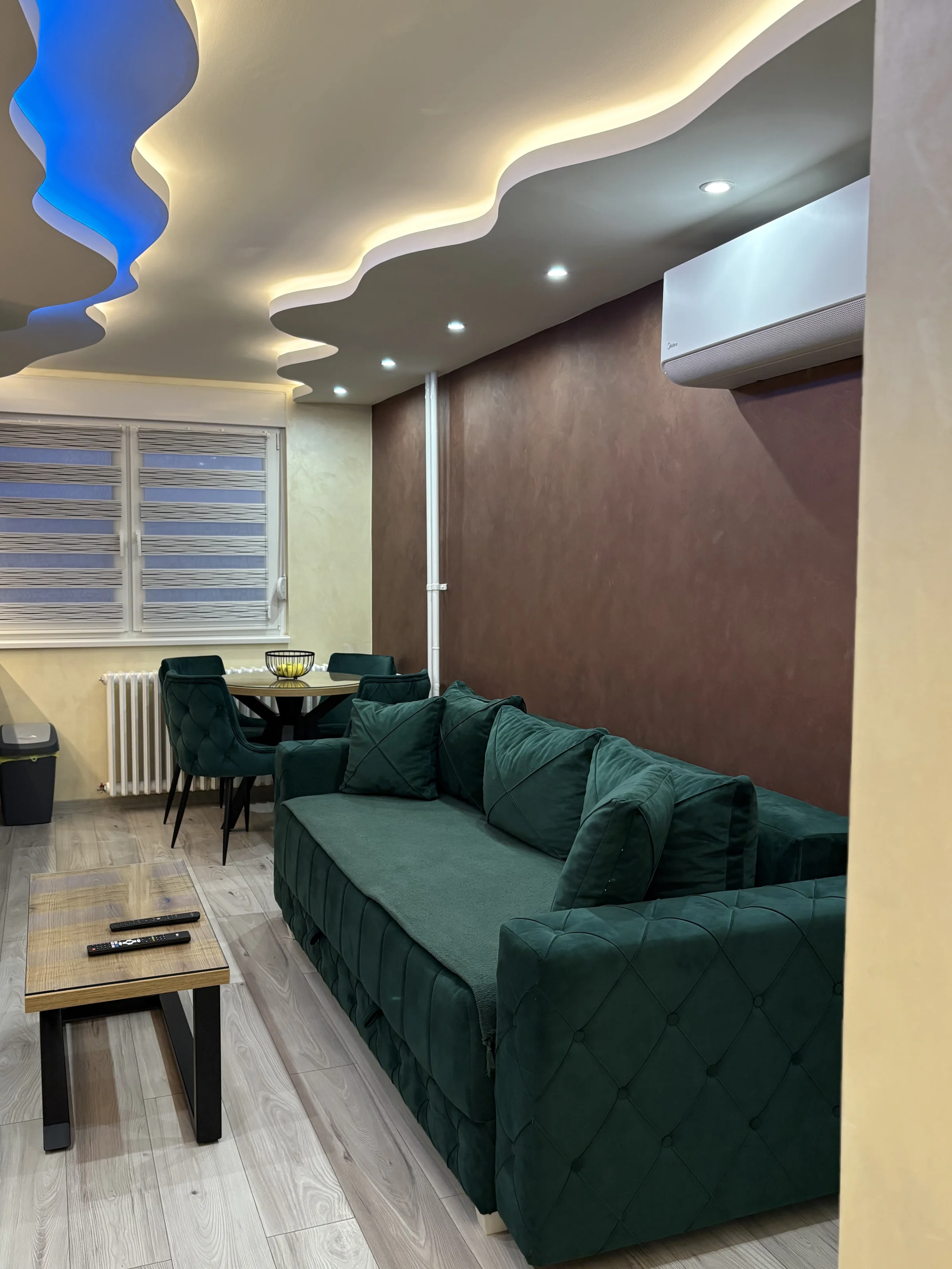 Princ lux spa with sauna and jacuzzi