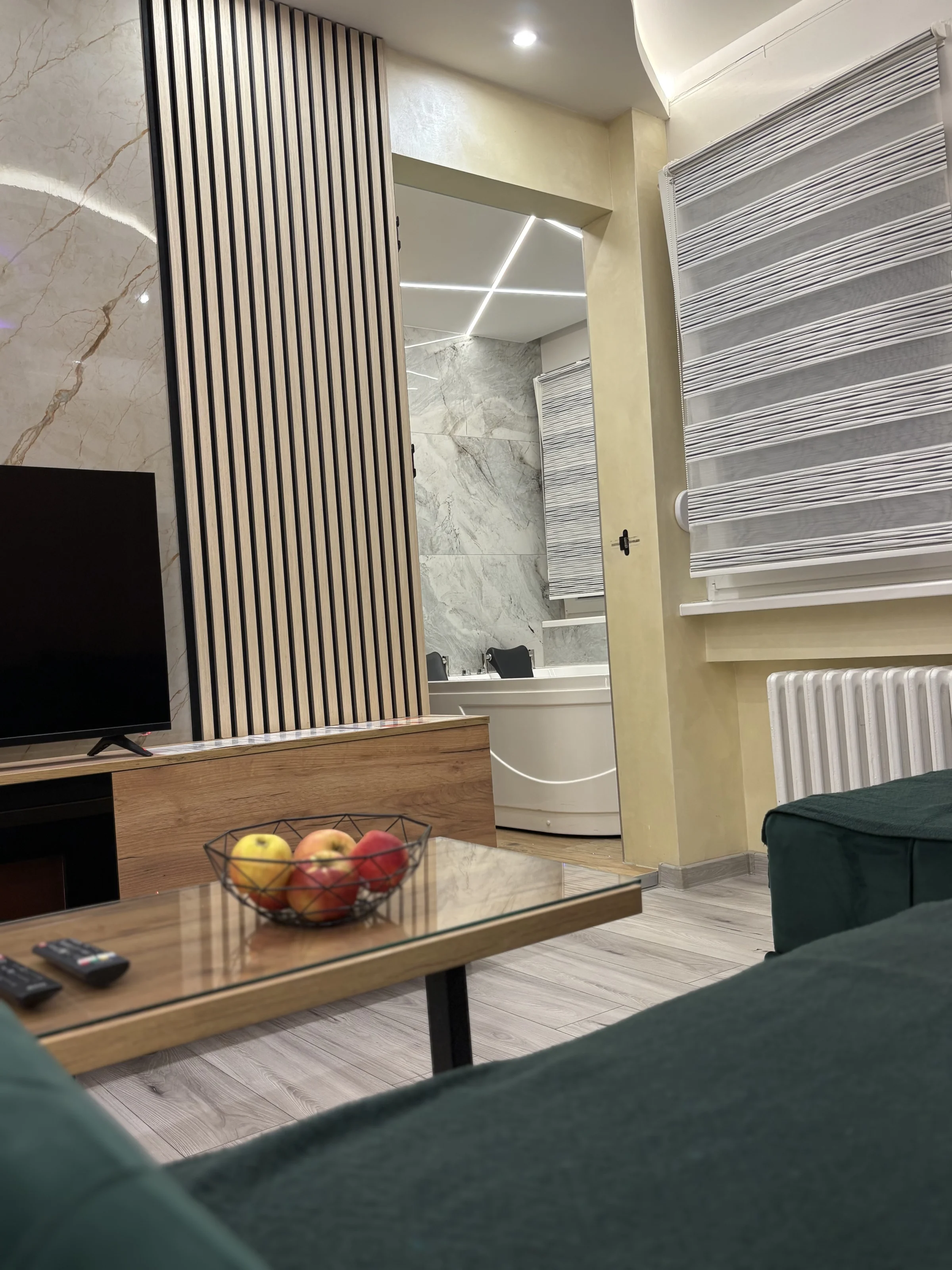 Relax Apartment with sauna and jacuzzi in city center