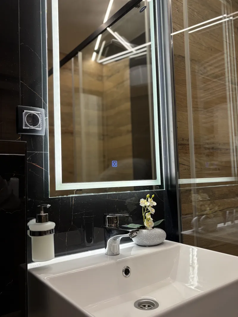 Relax Apartment with sauna and jacuzzi in city center