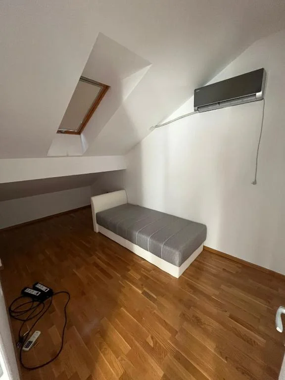 Urban Nest Detelinara FREE public PARKING